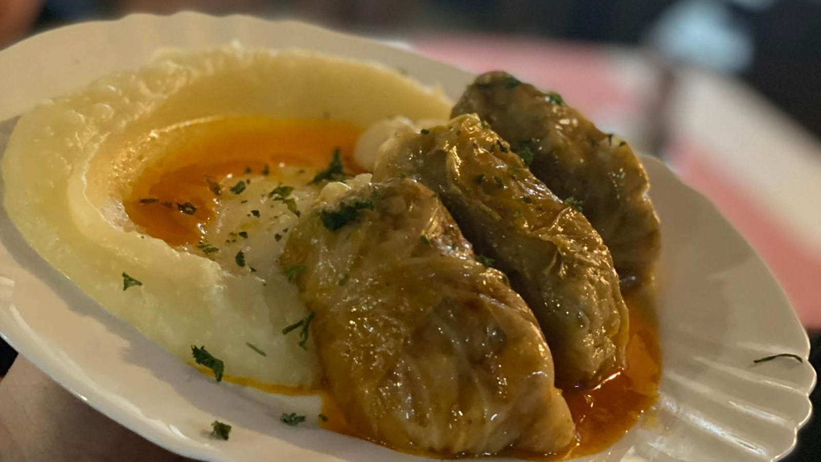 Sarma i pire krompir u restoranu Naša kafana AnBoTea